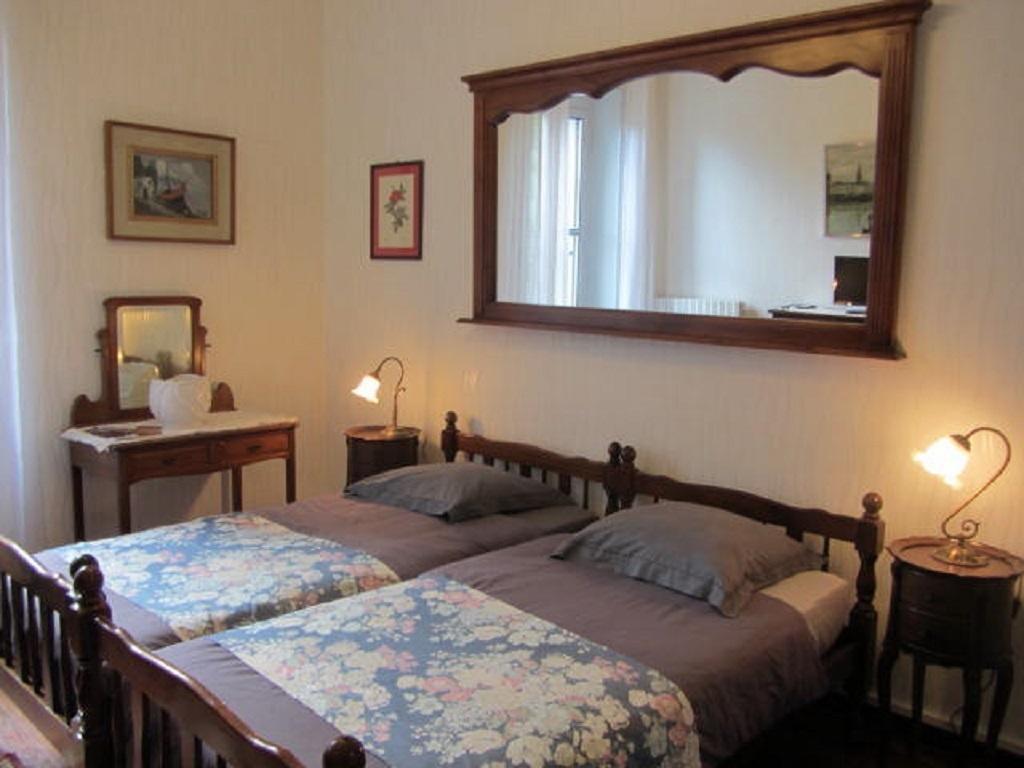 Aude Cite-City Carcassonne Room photo